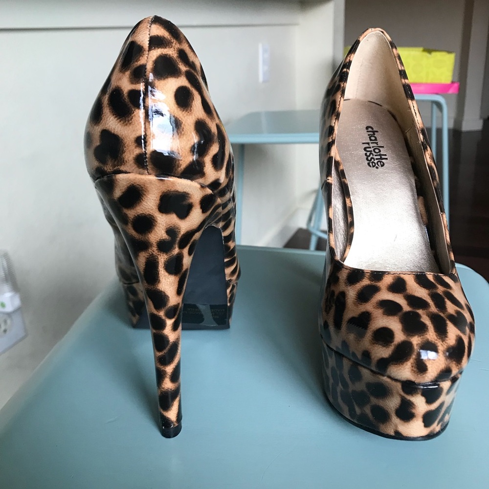 Charlotte Russe size 7 heels